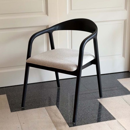 Scaun dining Segovia, lemn de frasin, material textil, negru, H.74 cm, MIFU000295-BK